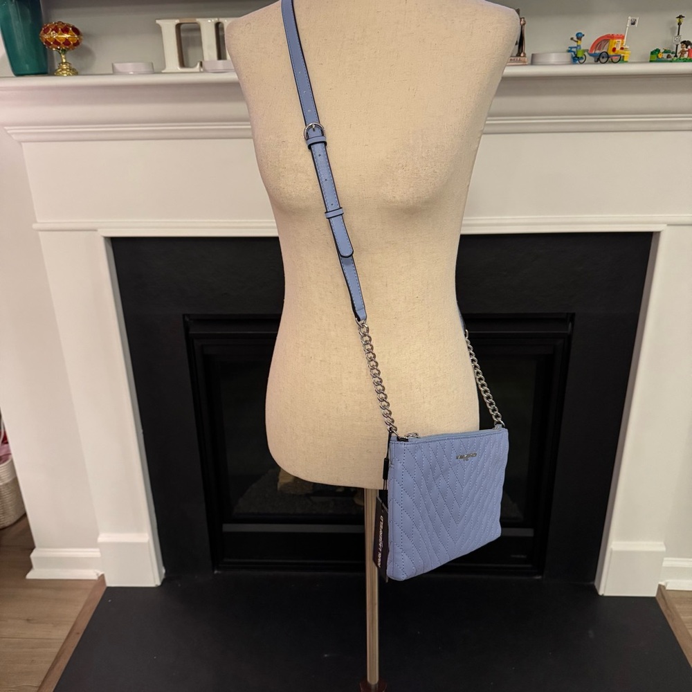 💙 Karl Lagerfeld Paris “Karolina” Quilted Crossbody Bag (NWT)